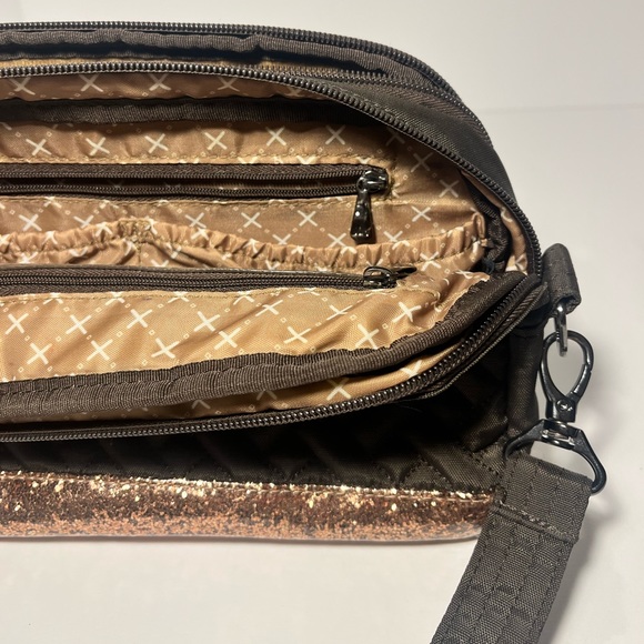 LUG | Punter LG crossbody & travel bag Chocolate Bronze 2 LG zip compartments - Picture 7 of 7